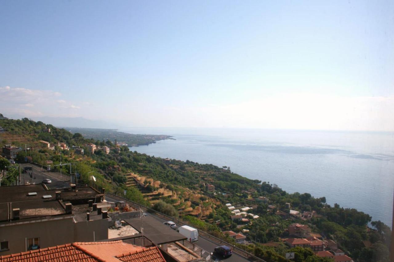 Il Balcone Di Galatea Acireale Exterior foto